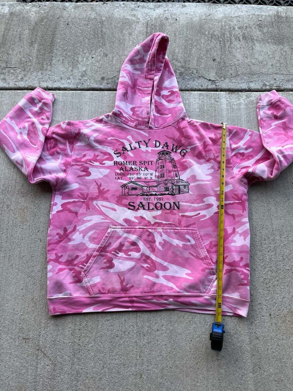 Code Five Salty Dawg Saloon Homer Spit Alaska Pink Camo Pullover Hoodie XL